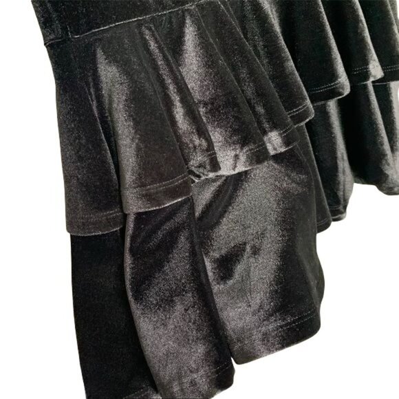 Gianni Bini Layla Skirt Midi Black Velvet Ruffle Hem Tiered Size XS New - Picture 4 of 10